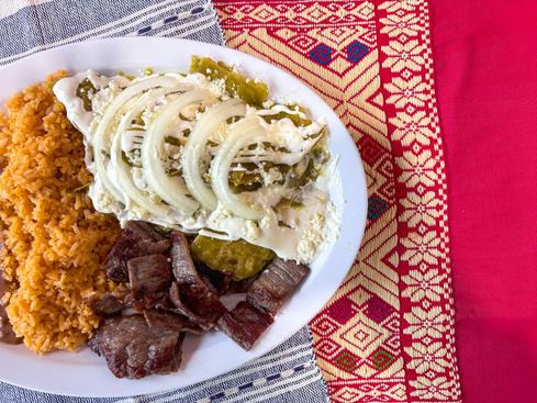 Chilaquiles Rojos o Verdes