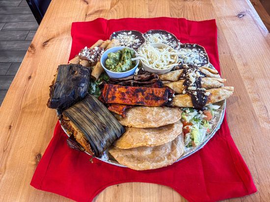 Combinación de Antojitos
