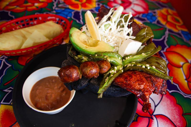 Molcajete Oaxaqueño